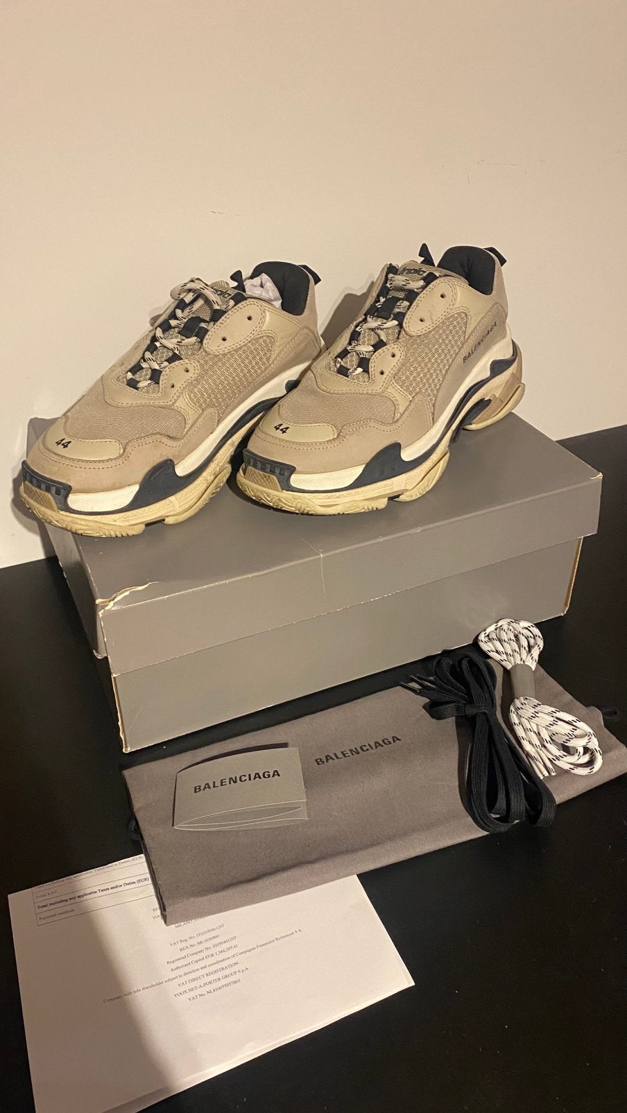 Balenciaga triple s, Ophalen of Verzenden, Zo goed als nieuw, Sneakers of Gympen