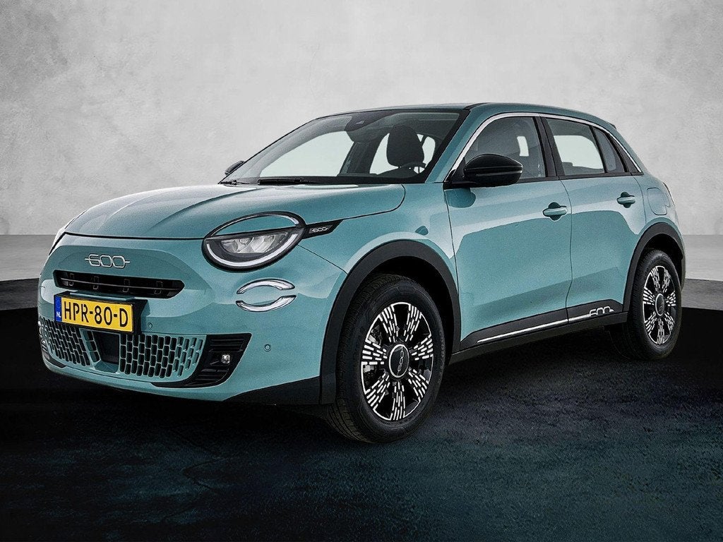 Fiat 600 1.2 110pk Hybrid Urban Automaat | Apple Carplay/And, Auto's, Fiat, Bedrijf, Te koop, ABS, Airbags, Alarm, Android Auto