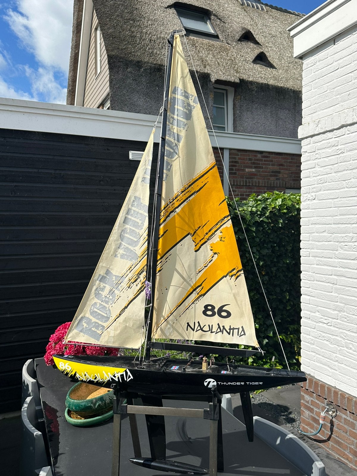 Rc zeilboot naulantica, Ophalen of Verzenden, Gebruikt