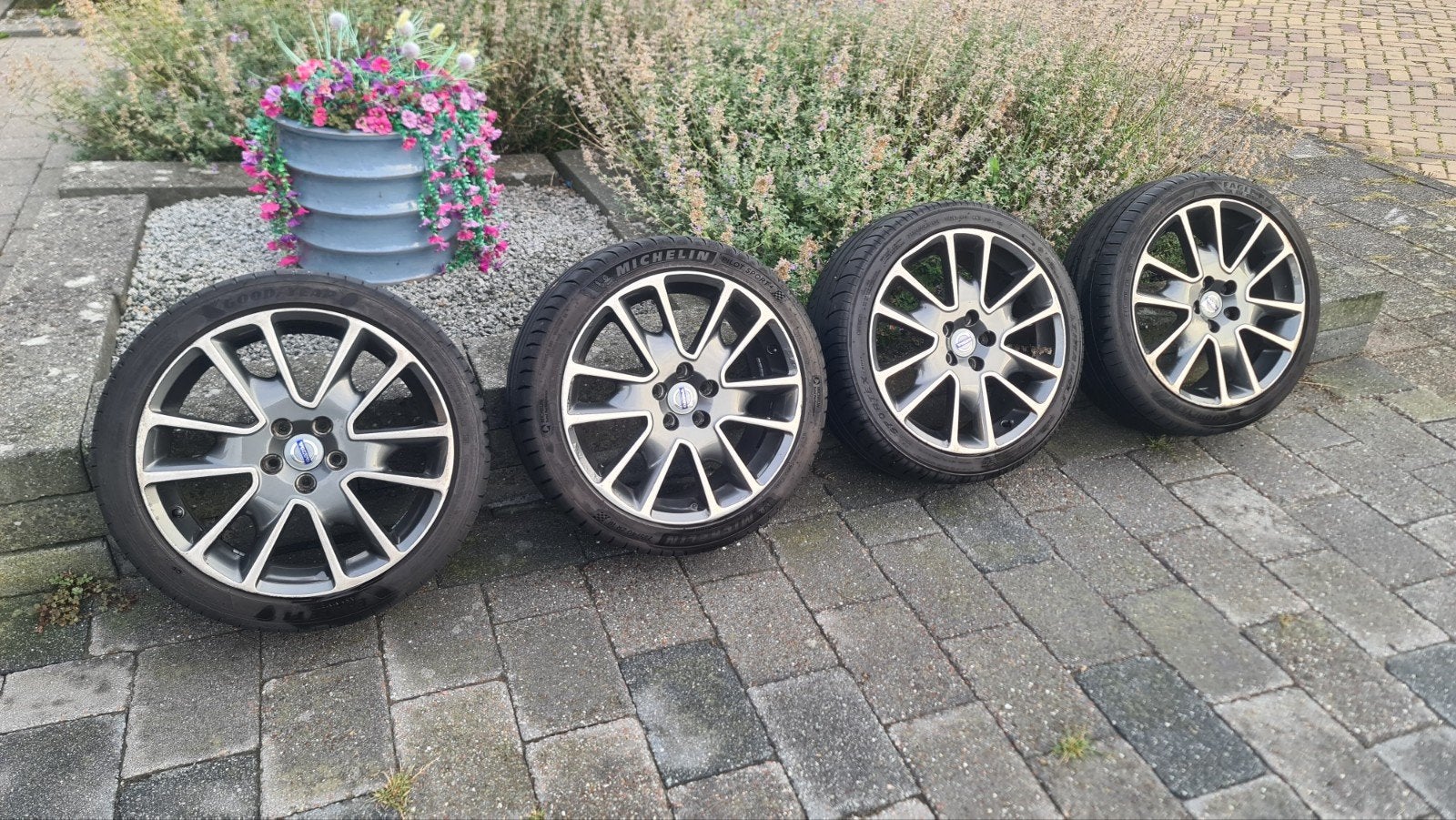 Volvo 18 inch, Auto-onderdelen, Ophalen, Gebruikt, Volvo