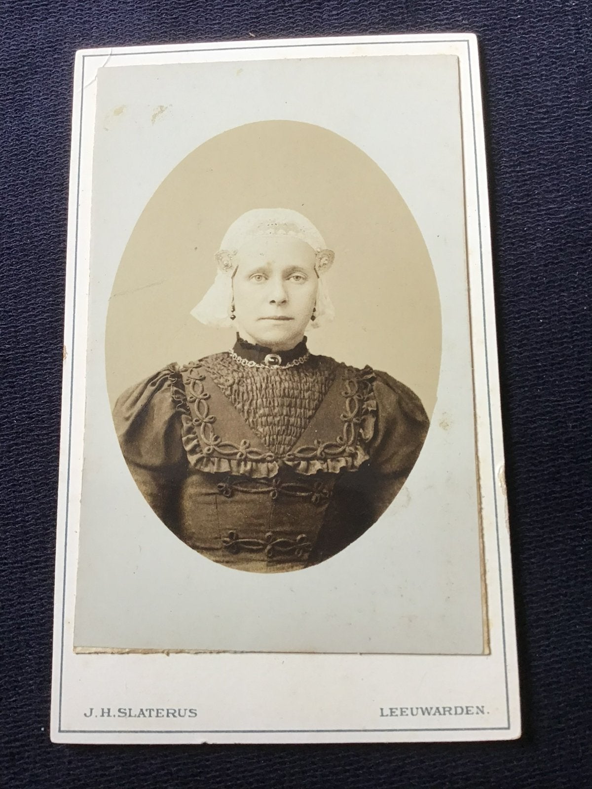 CDV, Dame Klederdracht, J.H. SLATERUS, LEEUWARDEN, Gebruikt, Verzenden, Foto, Klederdracht