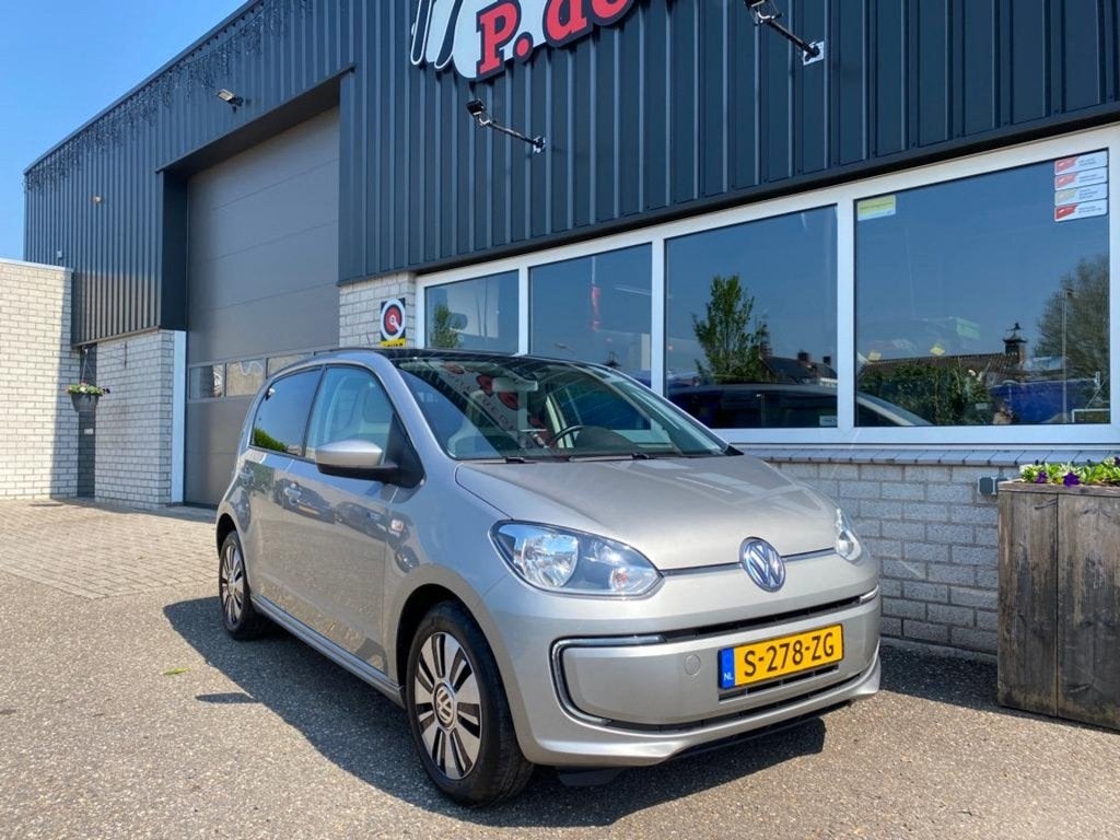 Volkswagen E-UP E-UP! 82PK 5D / Panoramadak / Stoelverw. / A, Auto's, Overige modellen, 315 min, Te koop, Hatchback
