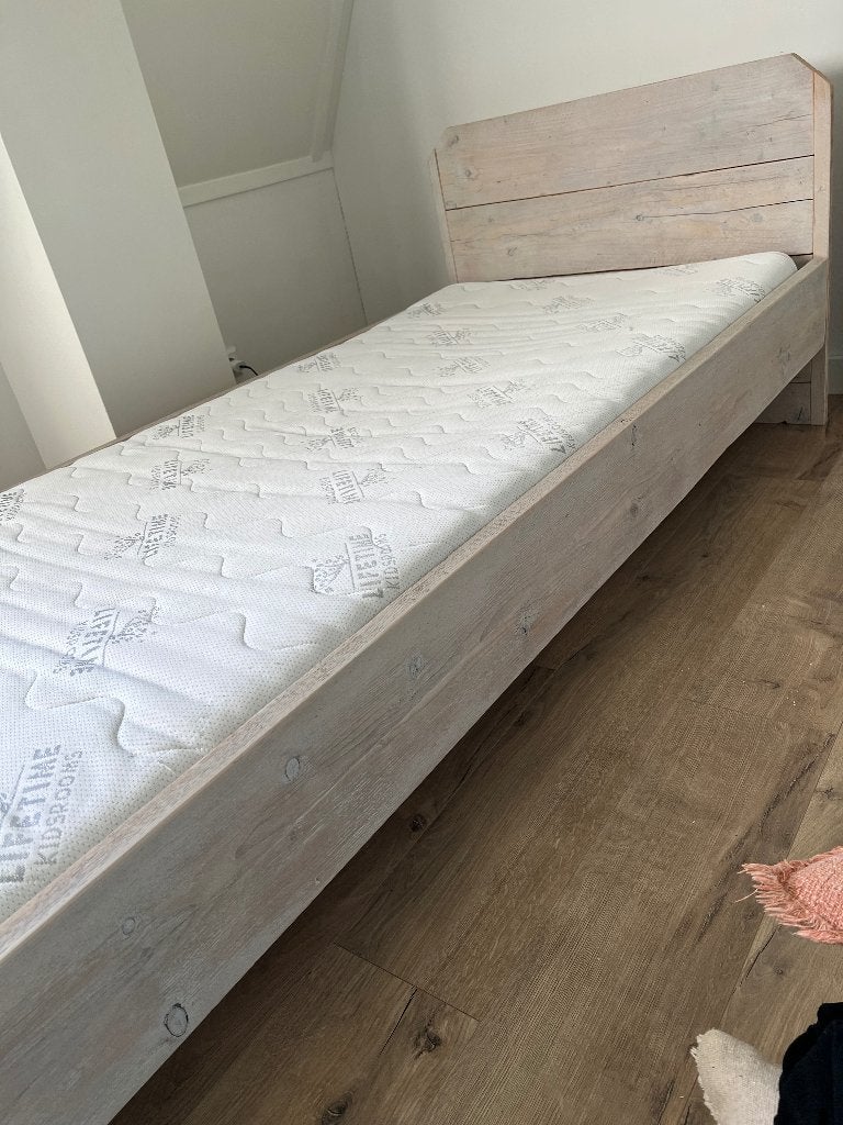 Bed steigerhout white wash incl. kindermatras, 85 tot 100 cm, Gebruikt, 180 cm of meer, Ophalen