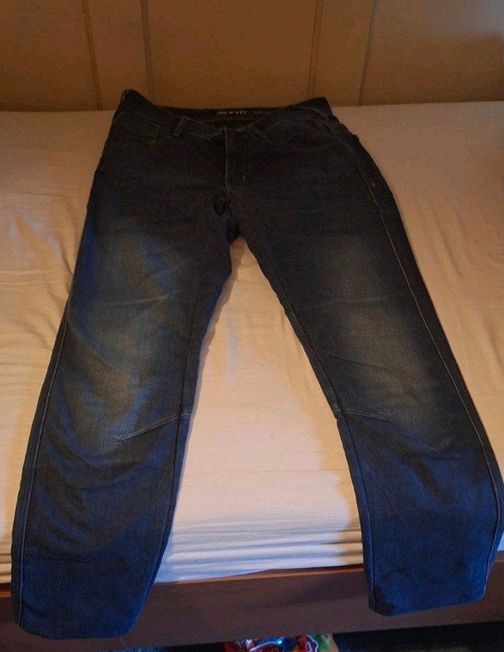 Motorjeans revit W32 L36, Ophalen of Verzenden, Zo goed als nieuw, Blauw, W32 (confectie 46) of kleiner
