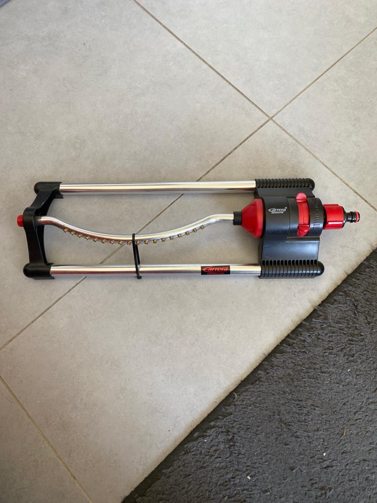 Carrera zwenksproeier voor tuin en gazon, Tuin en Terras, Tuinsproeiers, Nieuw, Zwenksproeier, Ophalen of Verzenden