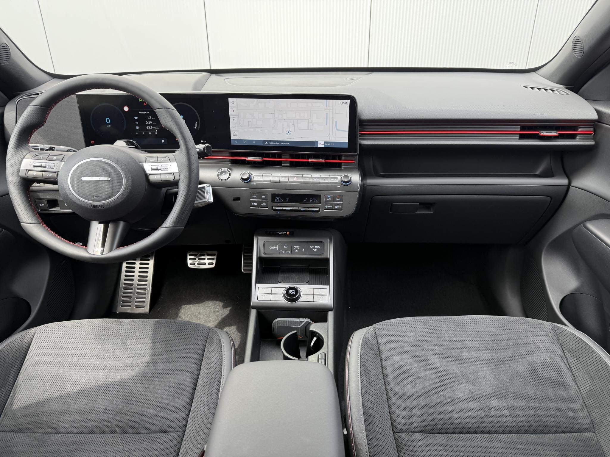 Hyundai KONA Electric N Line 65.4 kWh / Dynamische Routeplan, Wit, 420 min, 37 min, Kona