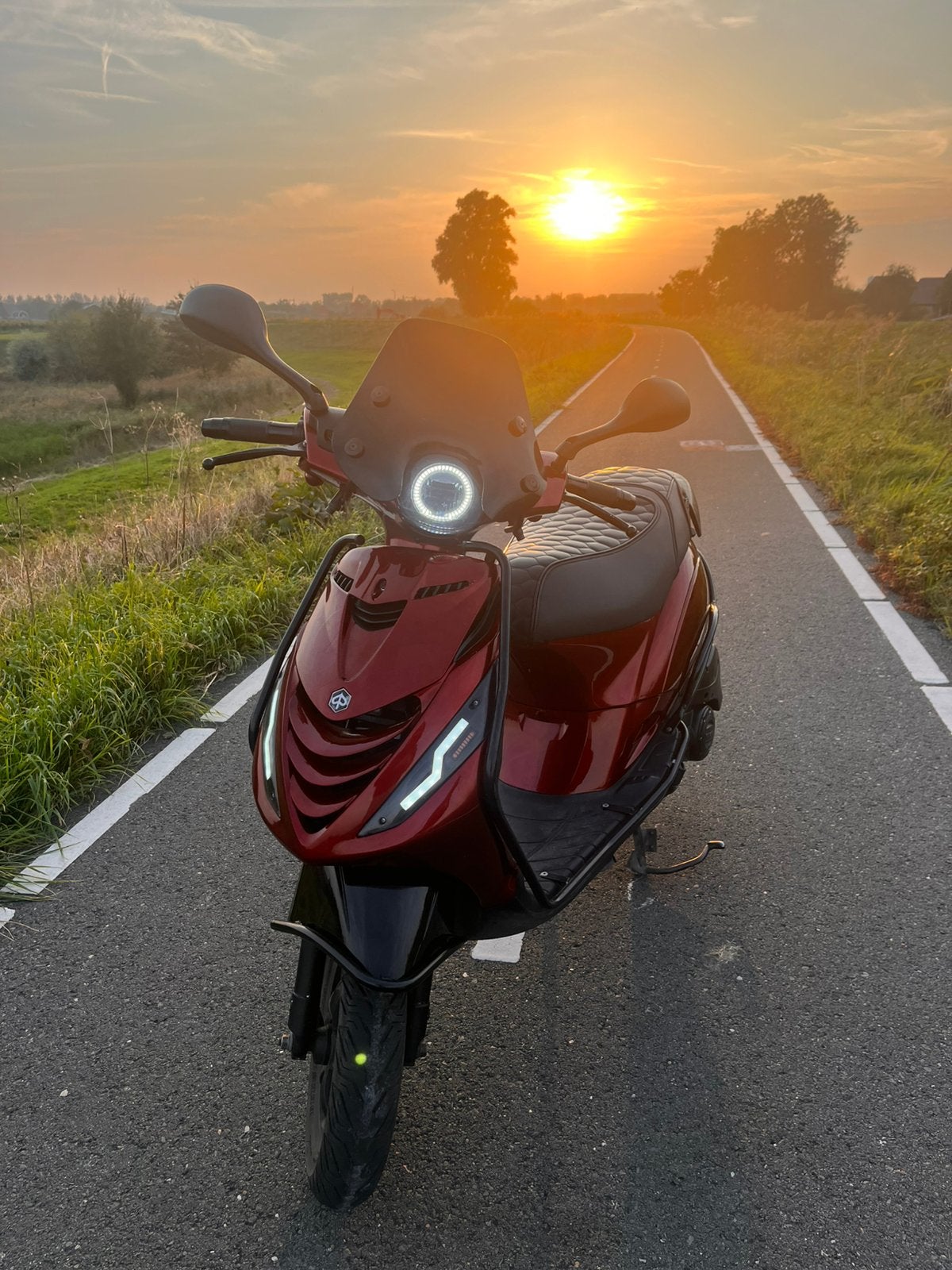 Piaggio Zip (full option), Ophalen, Zo goed als nieuw, Benzine, Zip
