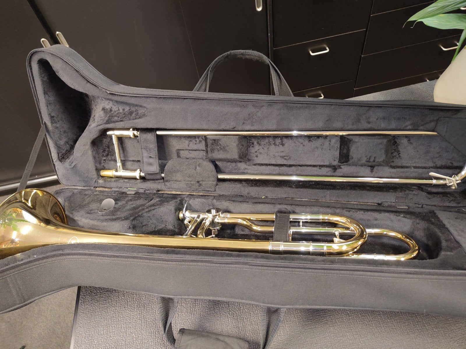 Kuhnl en Hoyer trombone 527G met 1/4 ventiel, Ophalen of Verzenden
