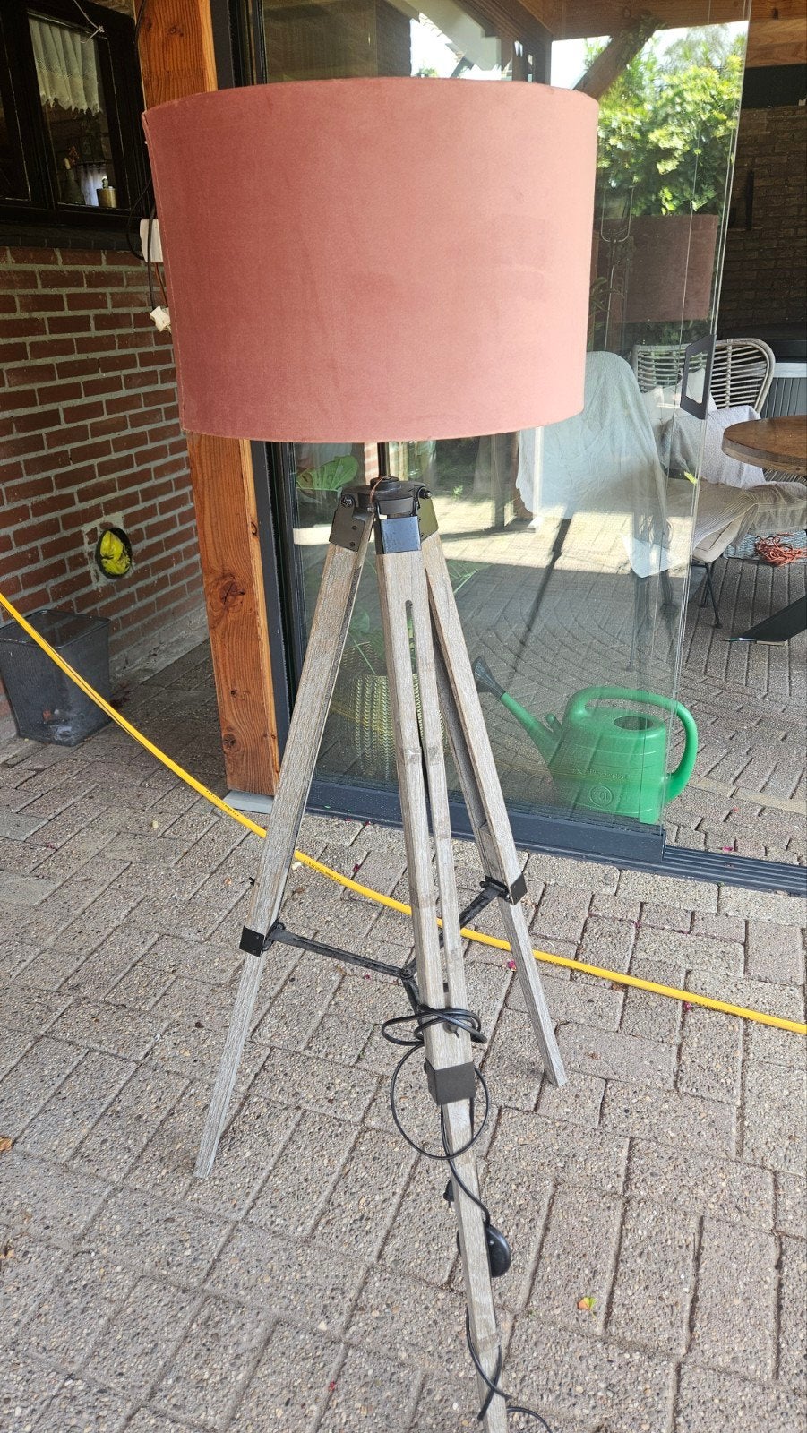 Suède sta lamp oud roze/hout poten, Ophalen, Zo goed als nieuw, Hout, 150 tot 200 cm
