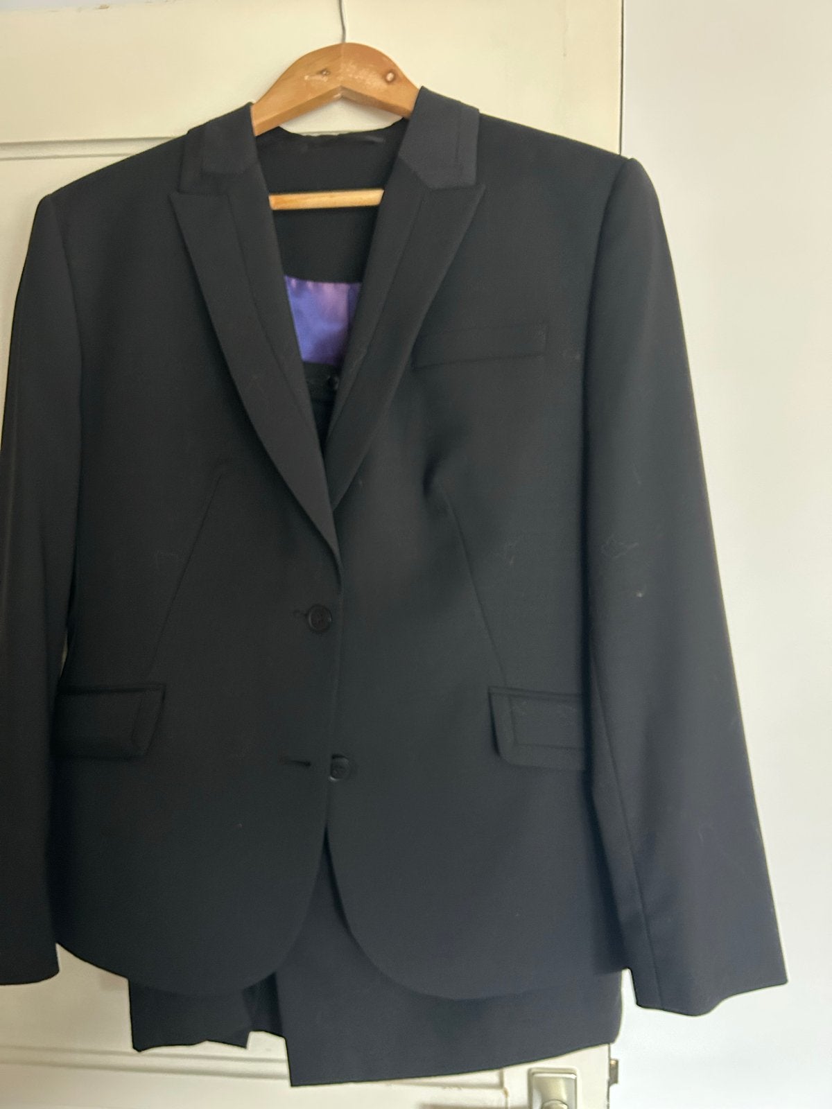 Nieuw Zwart Mantelpak Maat M/L, Kostuum of Pak, Zwart, Maat 42/44 (L), Nieuw