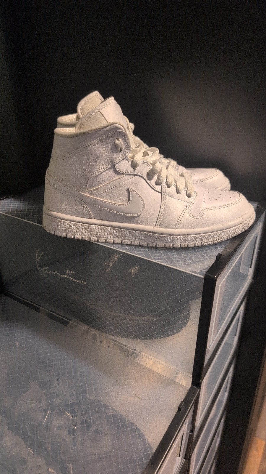 Nike Jordan mid 1 (nieuw), Kleding | Heren, Schoenen, Overige kleuren, Nike Jordan, Nieuw, Ophalen of Verzenden