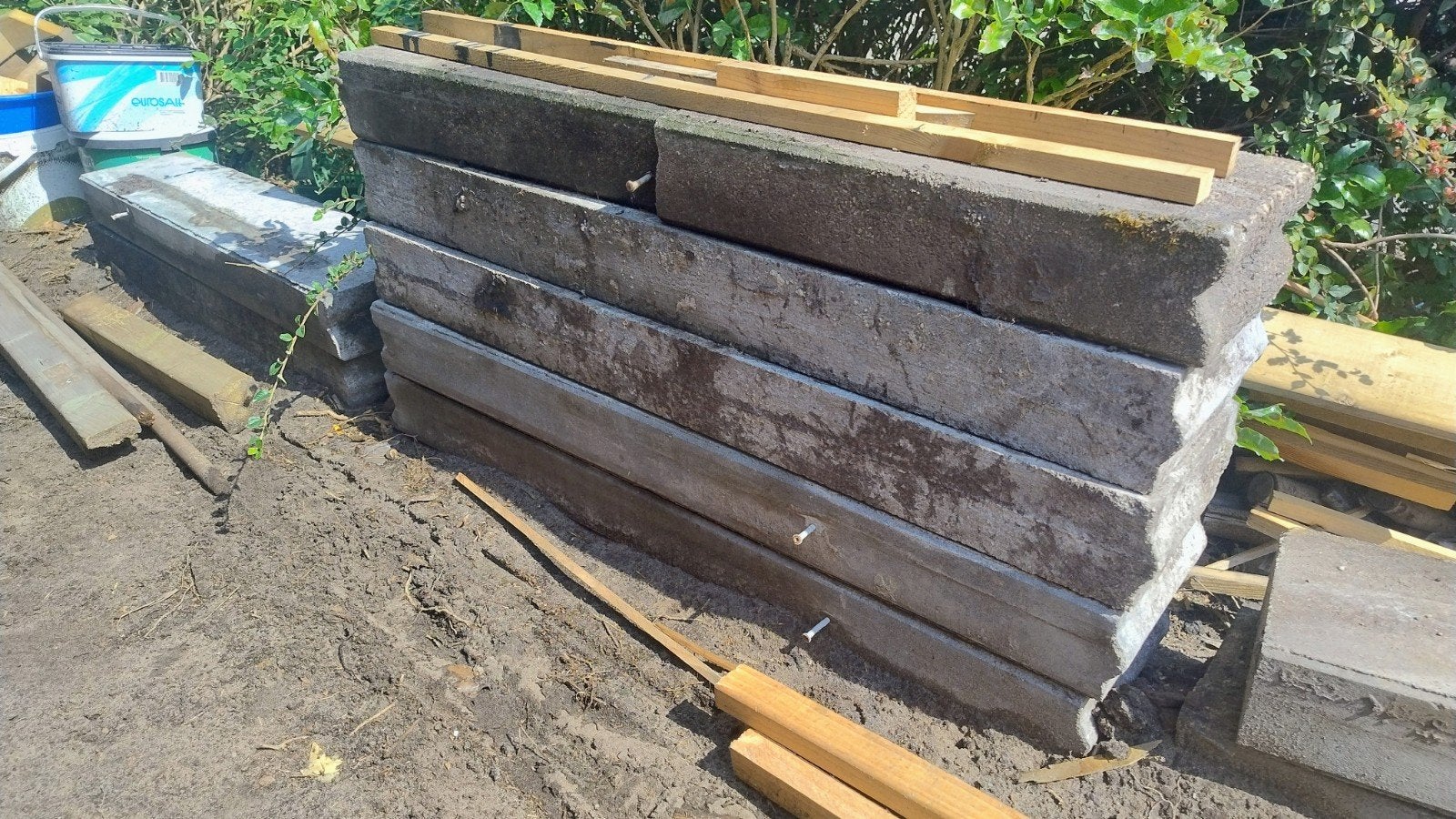 6 Opsluitbanden 100x10x20, Ophalen, Gebruikt, Beton, Minder dan 5 m²
