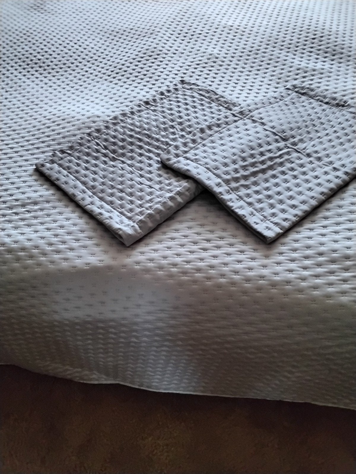 Nieuwe Madame Coco Sprei Beige Taupe 240x260, Lits-jumeaux, Beige, Nieuw, Ophalen of Verzenden