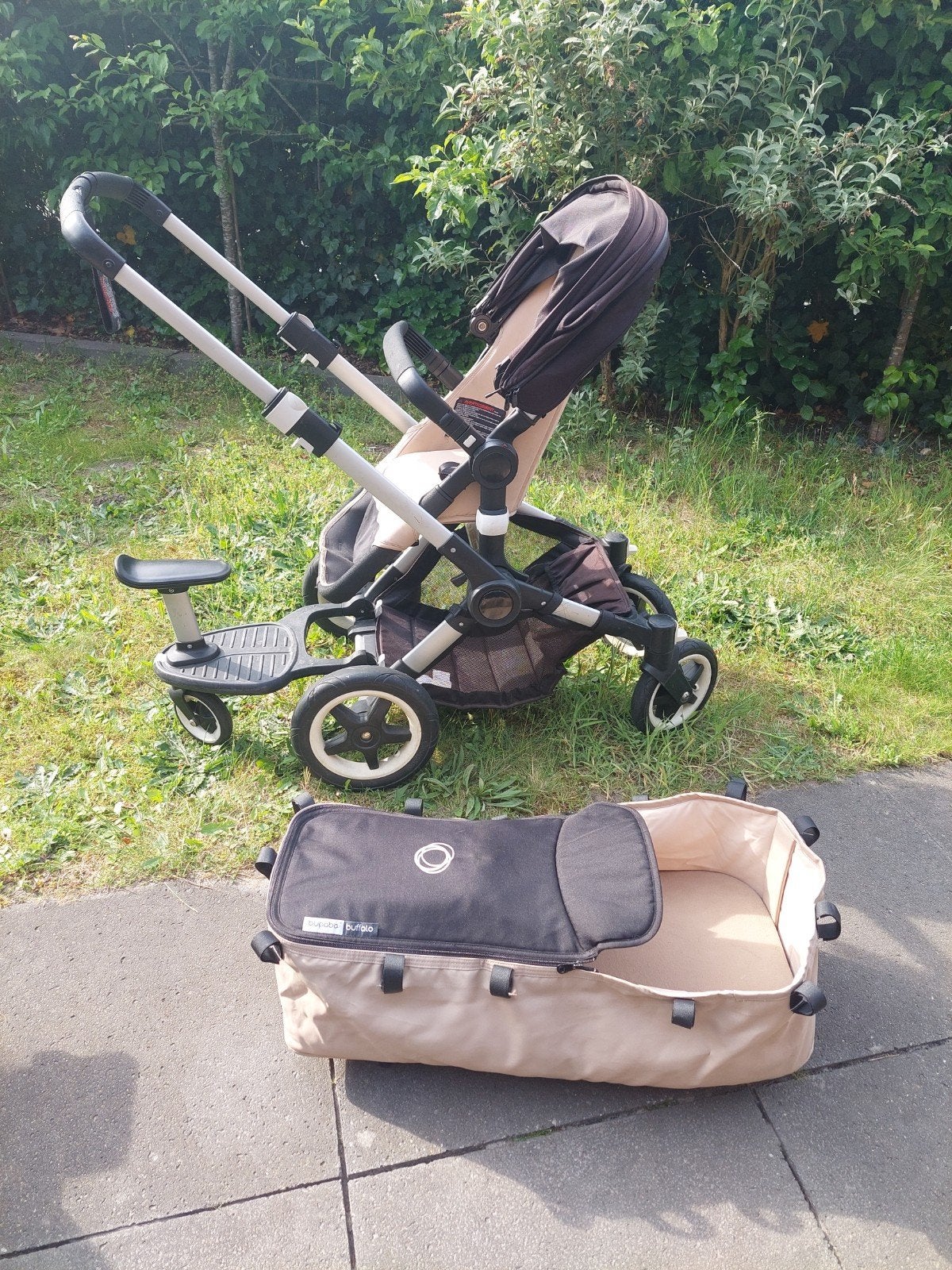 Bugaboo Buffalo kinderwagen met reiswieg, zitje, en plankje, Ophalen, Gebruikt, Bugaboo, Verstelbare duwstang