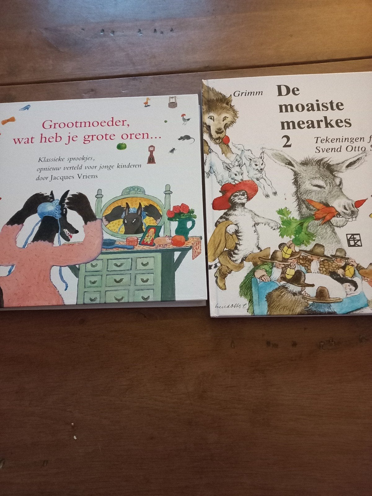 Sprookjesboeken: Wolf en de 7 geitjes & Sneeuwwitje, Ophalen of Verzenden, Gelezen, Jacques Vriens, Grimm