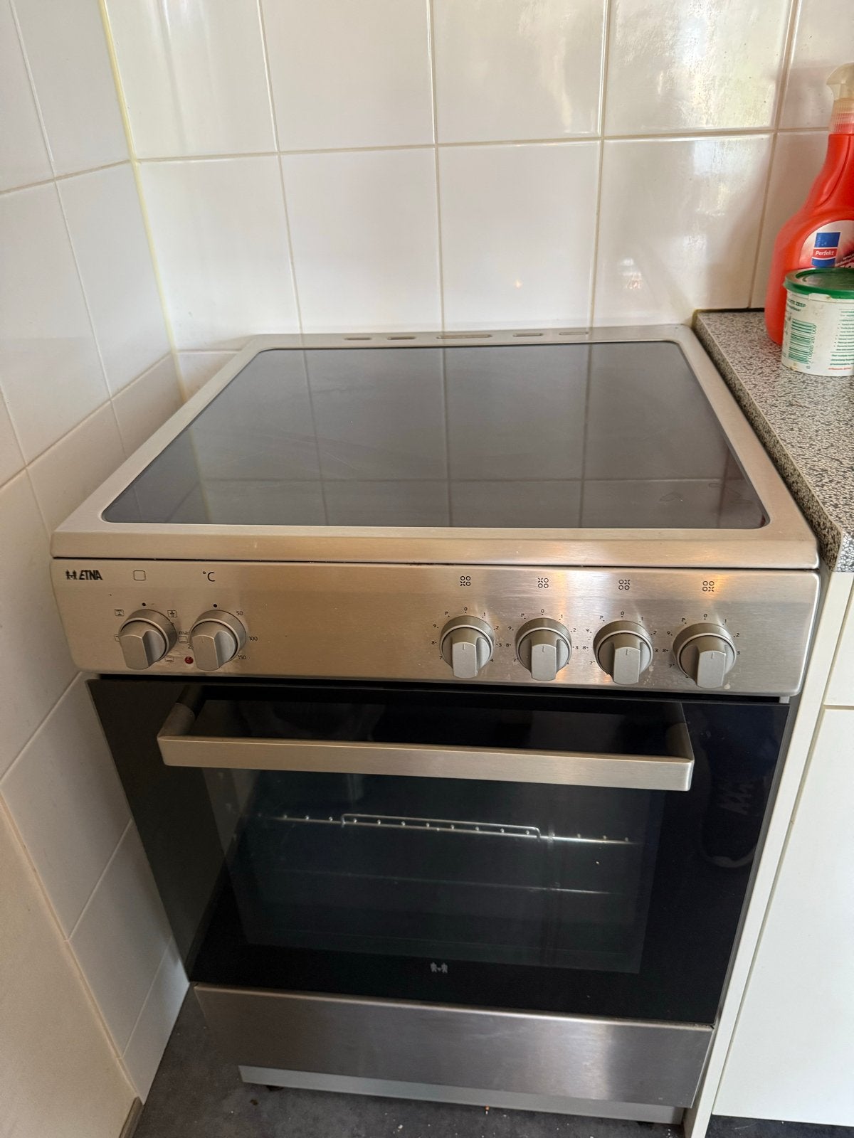 ETNA FIV560RVS Vrijstaand Elektrisch Fornuis met Oven, Witgoed en Apparatuur, Ophalen, Gebruikt, Hete lucht, 60 cm of meer