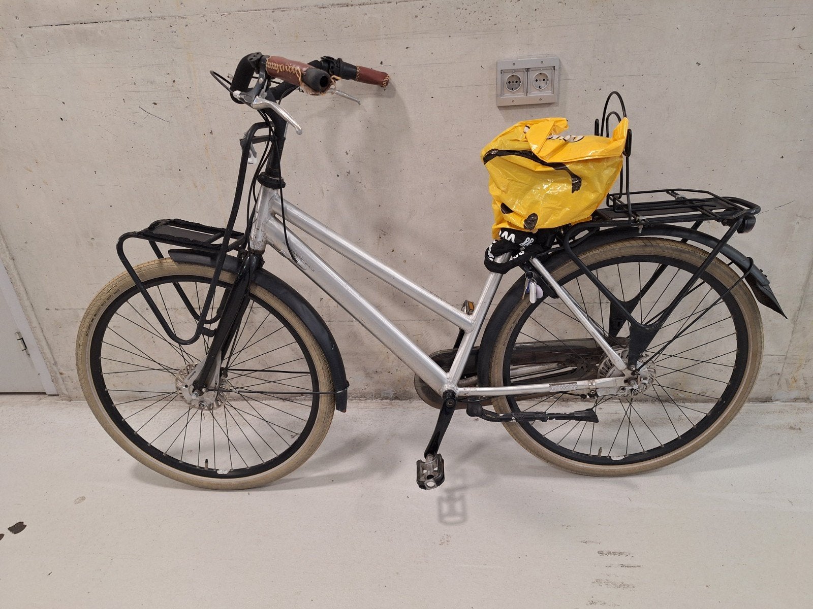 cortina gebruikte transportfiets ophalen STATION ZWOLLE, Gebruikt, Versnellingen, 50 tot 53 cm, Trommelrem