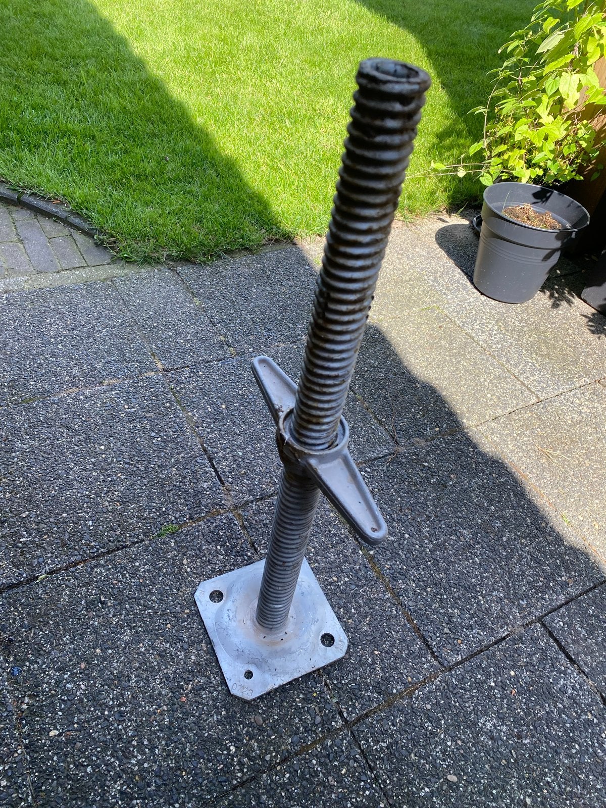 Verstelbare steigerpoot met spindel 2 stuks, Ophalen, Gebruikt, Overige typen, Minder dan 2 meter