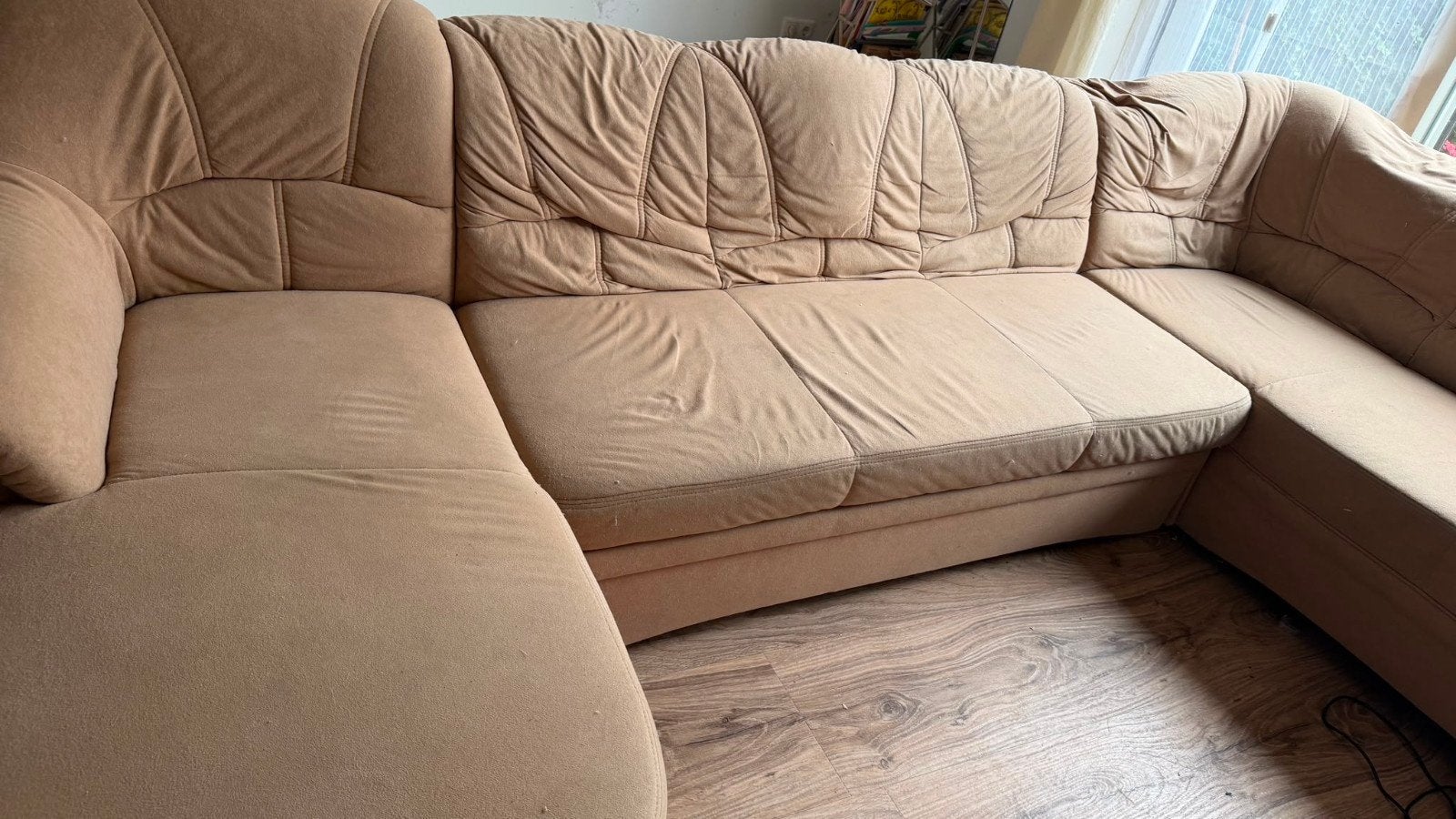 Comfortabele U-vormige hoekbank met slaapfunctie, Ophalen, Modern, Comfortabel, 250 tot 300 cm, Gebruikt