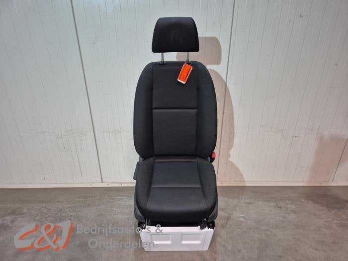 Stoel rechts van een Mercedes Sprinter, Auto-onderdelen, Interieur en Bekleding, Mercedes-Benz, Gebruikt, 3 maanden garantie, Ophalen of Verzenden