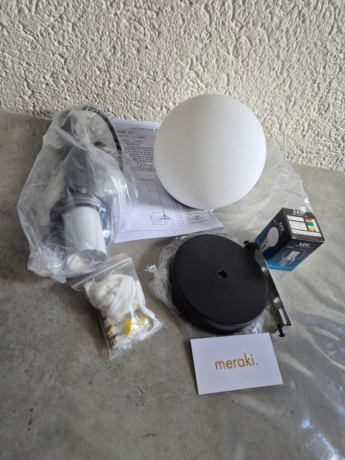 Hanglamp Meraki - Moderne Witte Bol met LED Lamp, Ophalen, Nieuw, Glas, Modern, minimalistisch