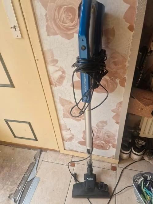 vsmach 380 steel stofzuiger turbo tronic, Witgoed en Apparatuur, Stofzuigers, Ophalen of Verzenden, Gebruikt, Reservoir, Minder dan 1200 watt