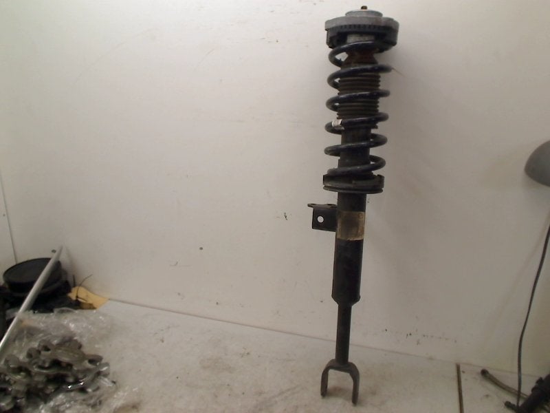 Schokbreker Rechts Voor BMW 5 serie (F10) 2013 6777204, Gebruikt, Petuelring 130, München 80809, , Duitsland, BMW, Bayerische Motoren Werke AG