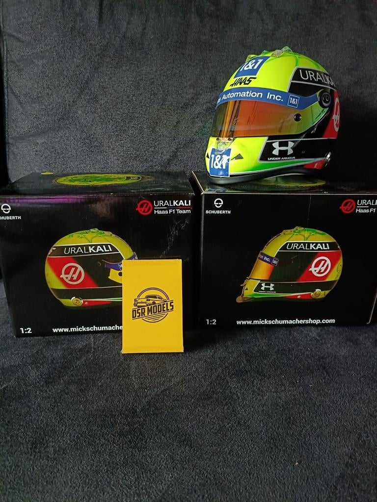1:2 Helm Van M.Schumacher sale, Ophalen of Verzenden, Nieuw, Formule 1