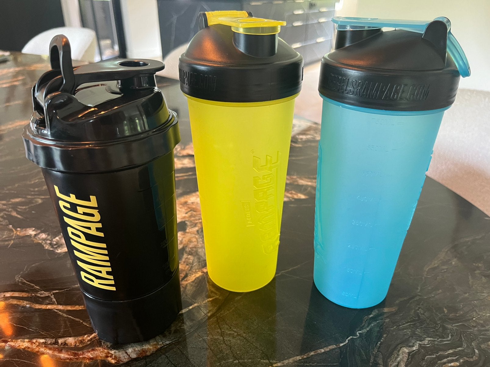 Nieuwe sportshakers/drinkbekers ca 1600 stuks – €2,- p.st, Ophalen, Nieuw