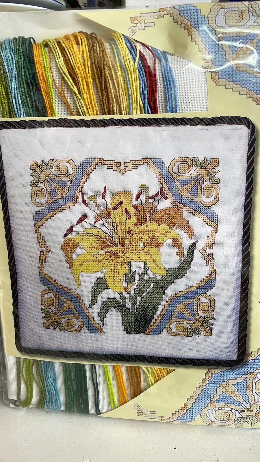 Borduurpakket bloem, Hobby en Vrije tijd, Borduren en Borduurmachines, Ophalen of Verzenden, Nieuw, Borduurpakket