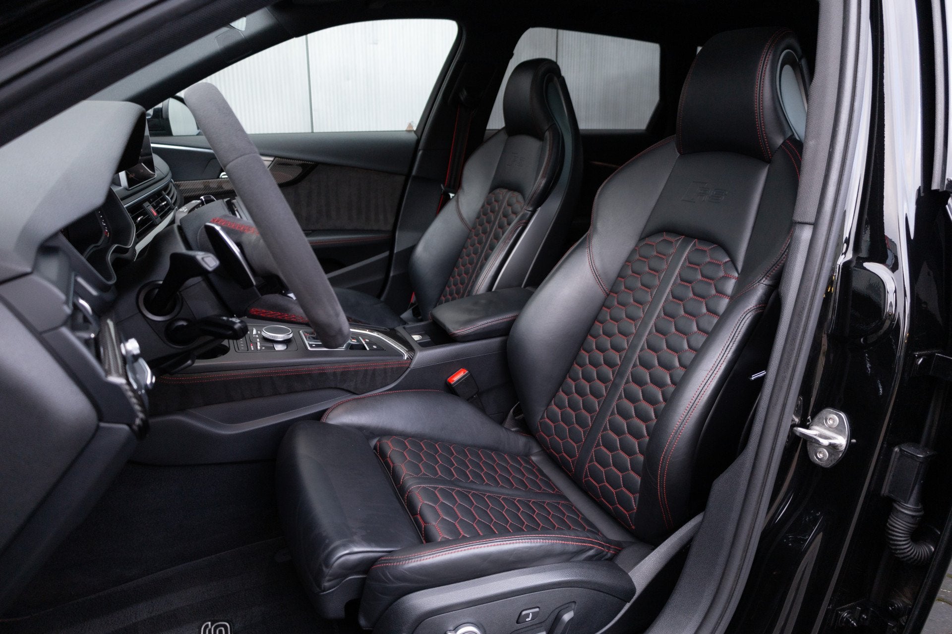 Audi RS4 Avant 2.9 TFSI 451 pk Quattro S-Line /RS-Stoelen/ B, Auto's, Automaat, Dealer onderhouden, Gebruikt, 451 pk