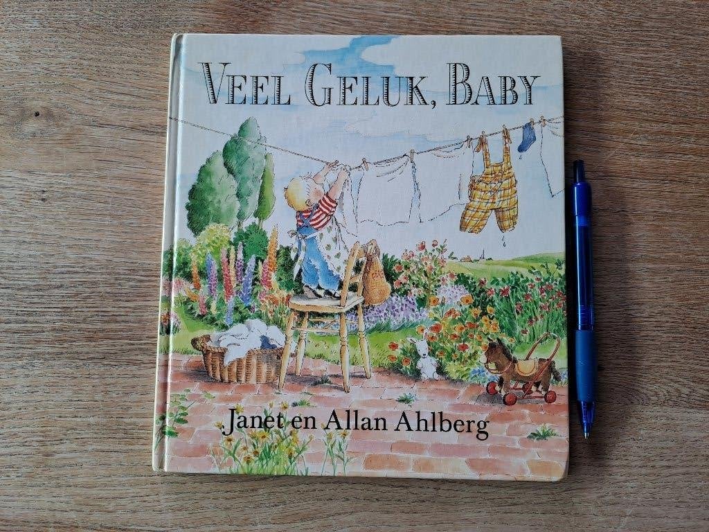 VEEL GELUK BABY. JANET EN ALLAN AHLBERG., Gelezen, 3 tot 4 jaar, Ophalen of Verzenden, Janet en John Ahlberg