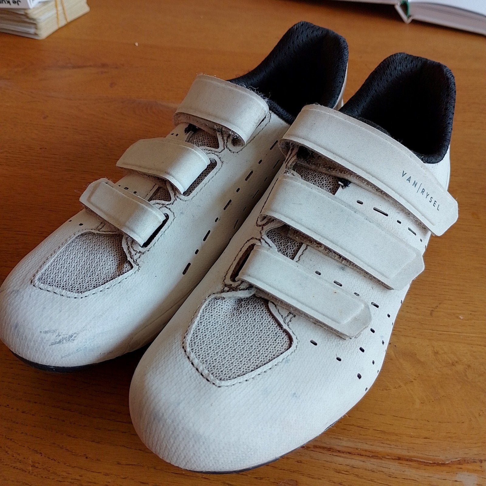 Witte Van Rysel fietsschoenen - Maat M, Gebruikt, Dames, Schoenen, Overige maten