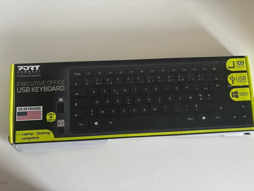 New! Port Connect USB Toetsenbord - Nieuw in doos, Computers en Software, Plug-and-play, Nieuw, Ophalen of Verzenden, Qwerty
