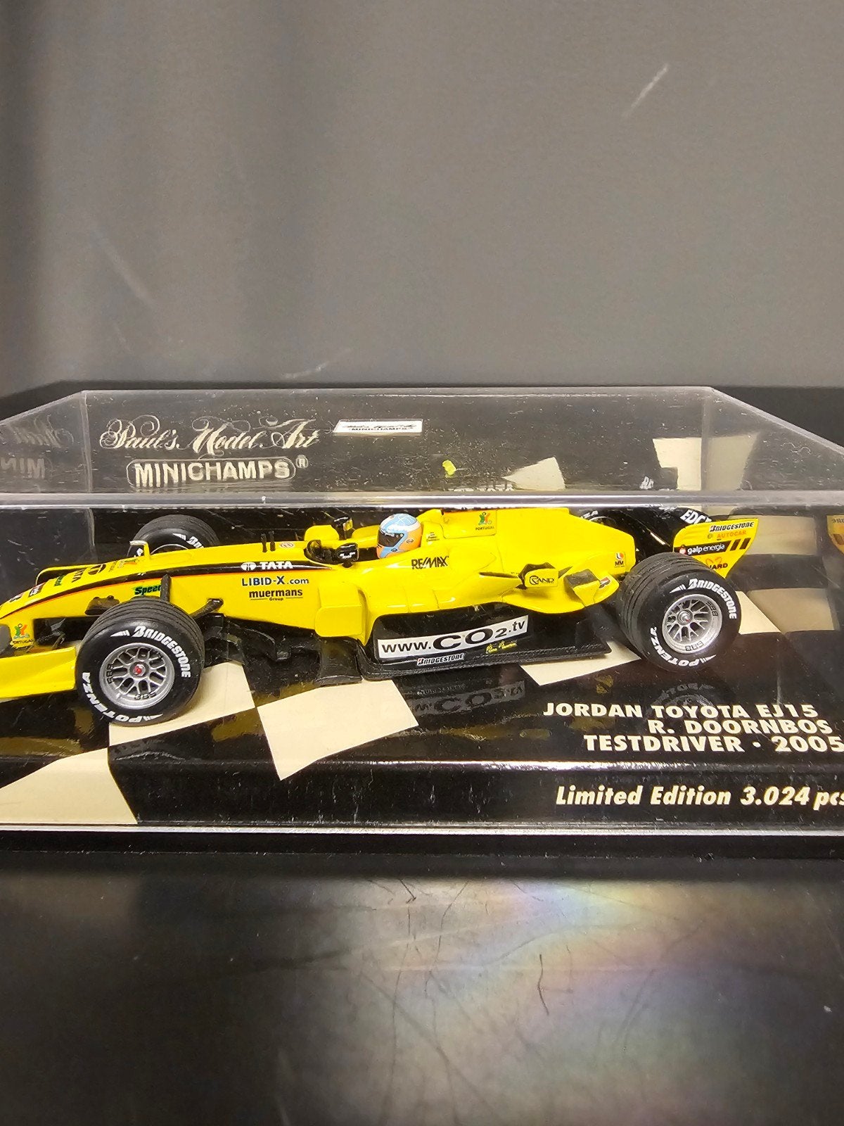 Jordan EJ15 Robert Doornbos Testdriver 2005 Schaal 1/43, Ophalen of Verzenden
