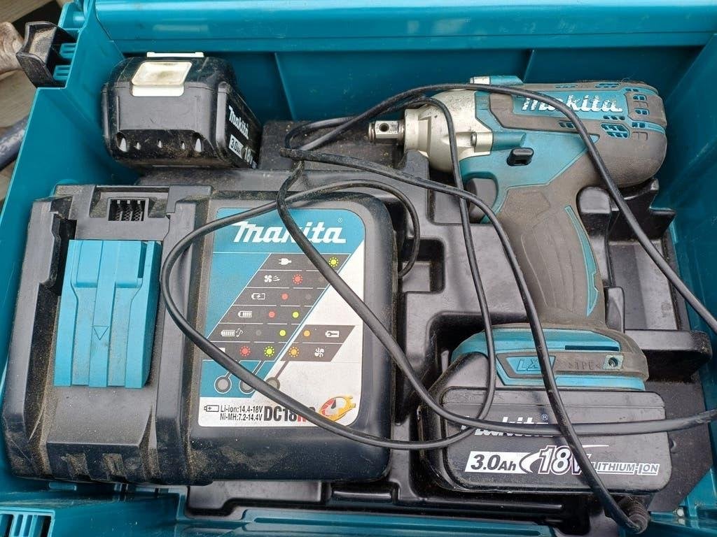makita slagmoersleutel 190 Nm, Doe-het-zelf en Verbouw, Gereedschap | Handgereedschap, Ophalen, Gebruikt, Makita