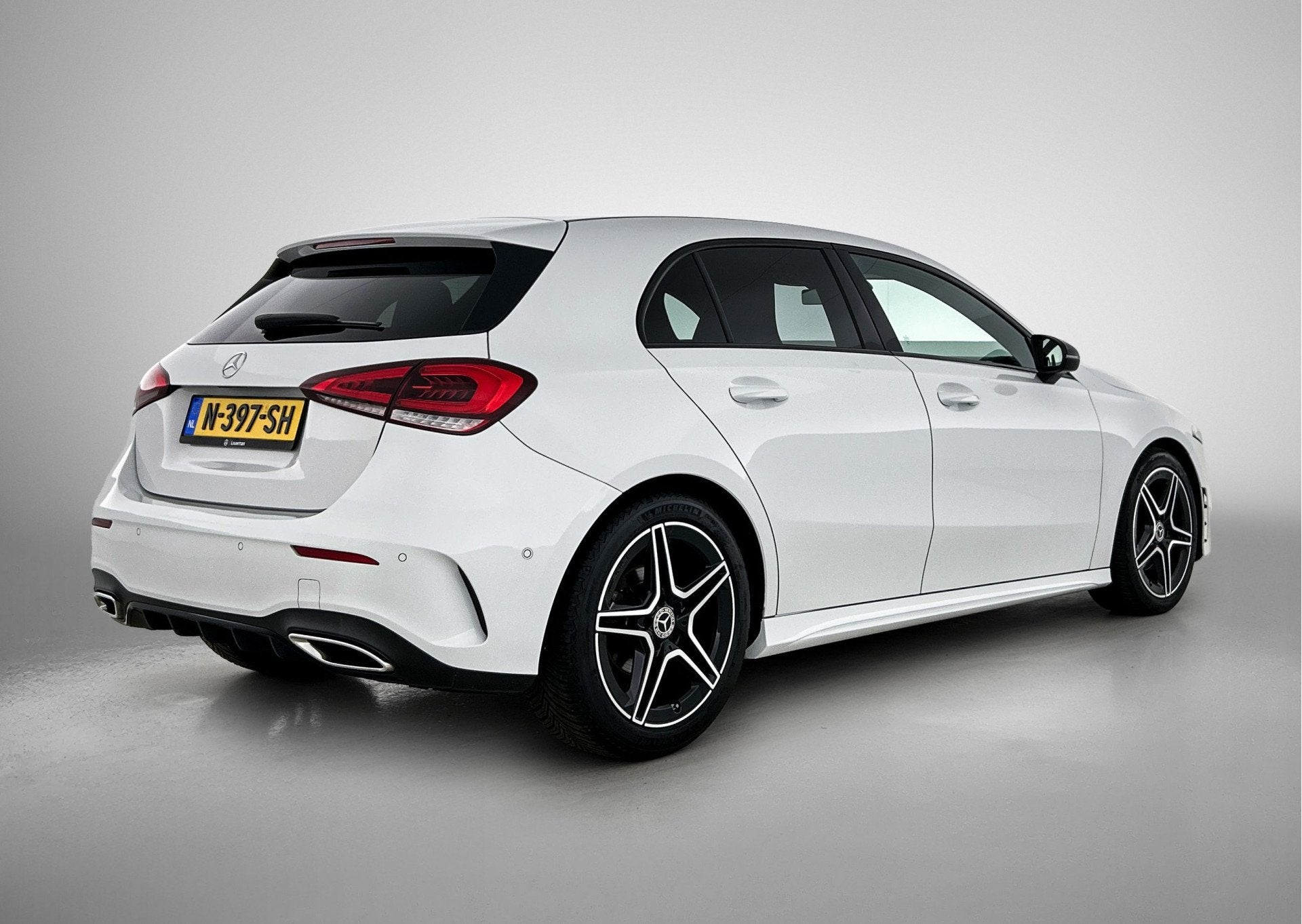Mercedes-Benz A-Klasse 180 Business Solution AMG Lichtmetale, Auto's, 12 maanden, 136 pk, Gebruikt, 4 cilinders