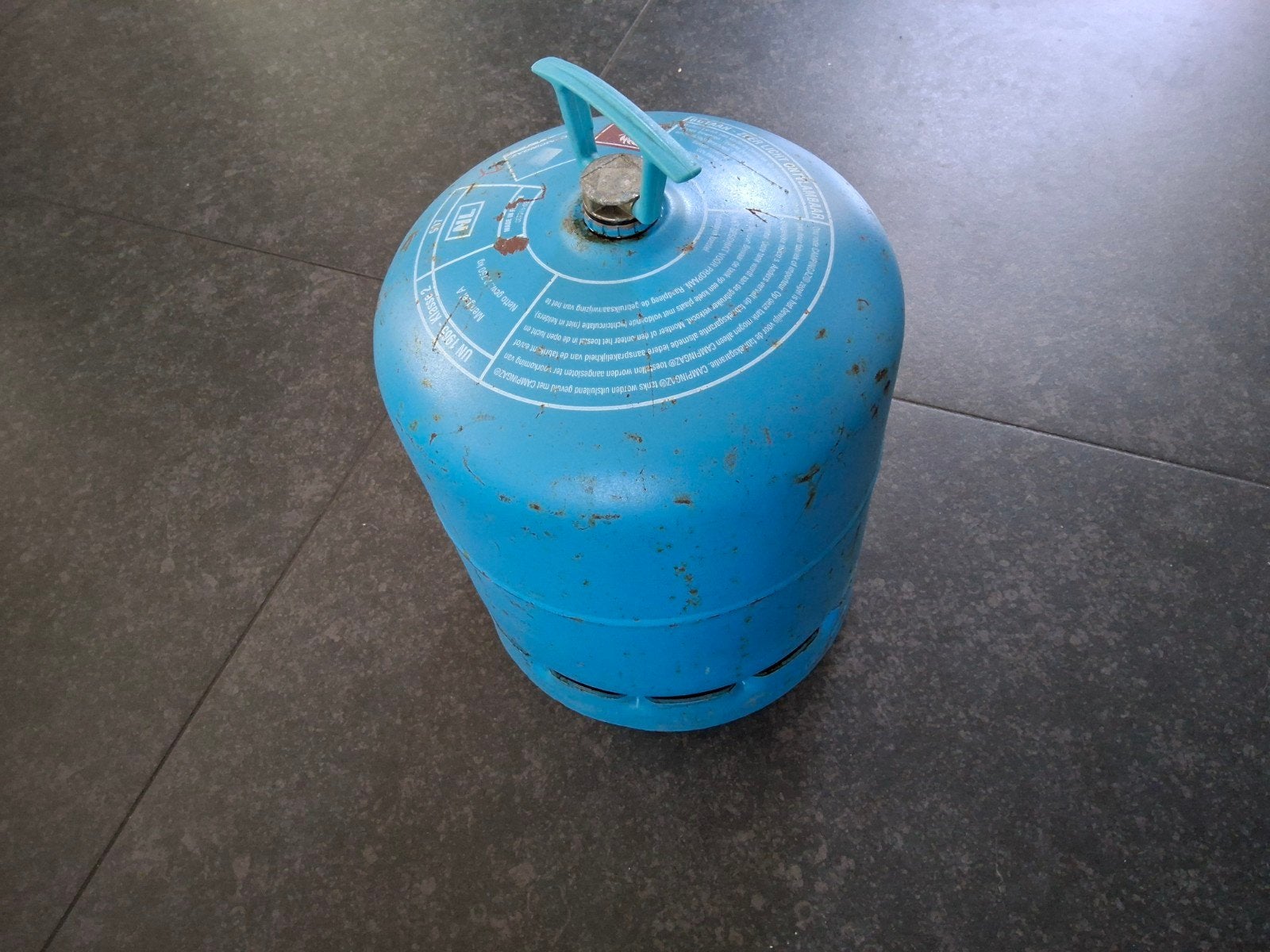 Campingaz gasfles type 907, Ophalen, Gebruikt