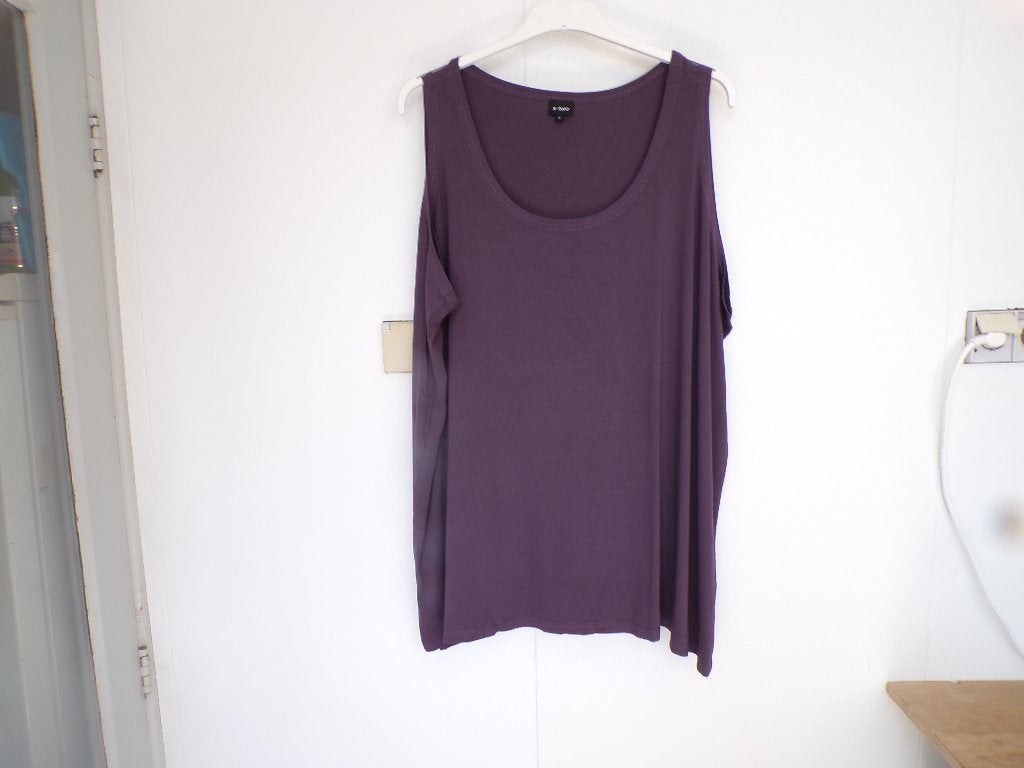 Paarse top X-Two ronde hals maat 5 - 58/60, Kleding | Dames, X-Two, Paars, Zo goed als nieuw, Nvt
