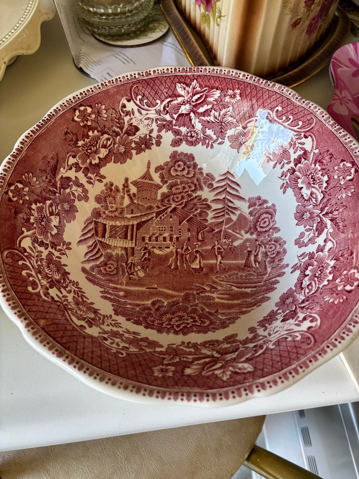 Uitgebreid Wedgwood Avon Cottage servies - rood/wit, Ophalen