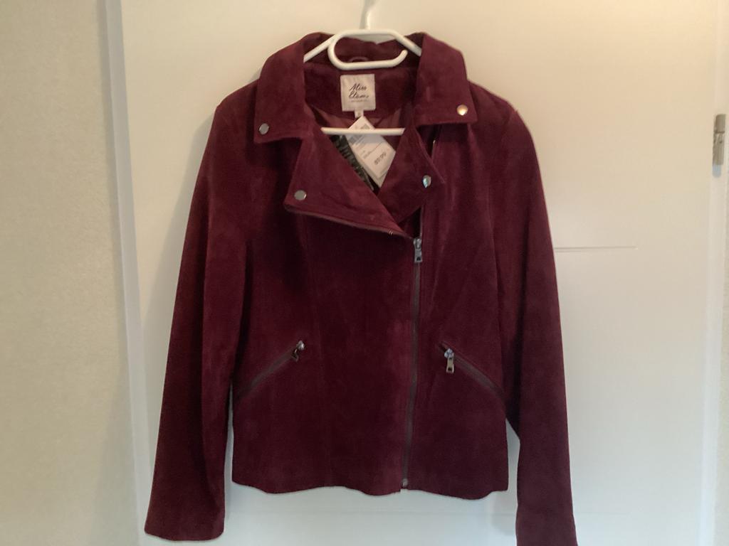 Bordeaux  suède jasje, Ophalen of Verzenden, Nieuw, Maat 42/44 (L), Overige kleuren
