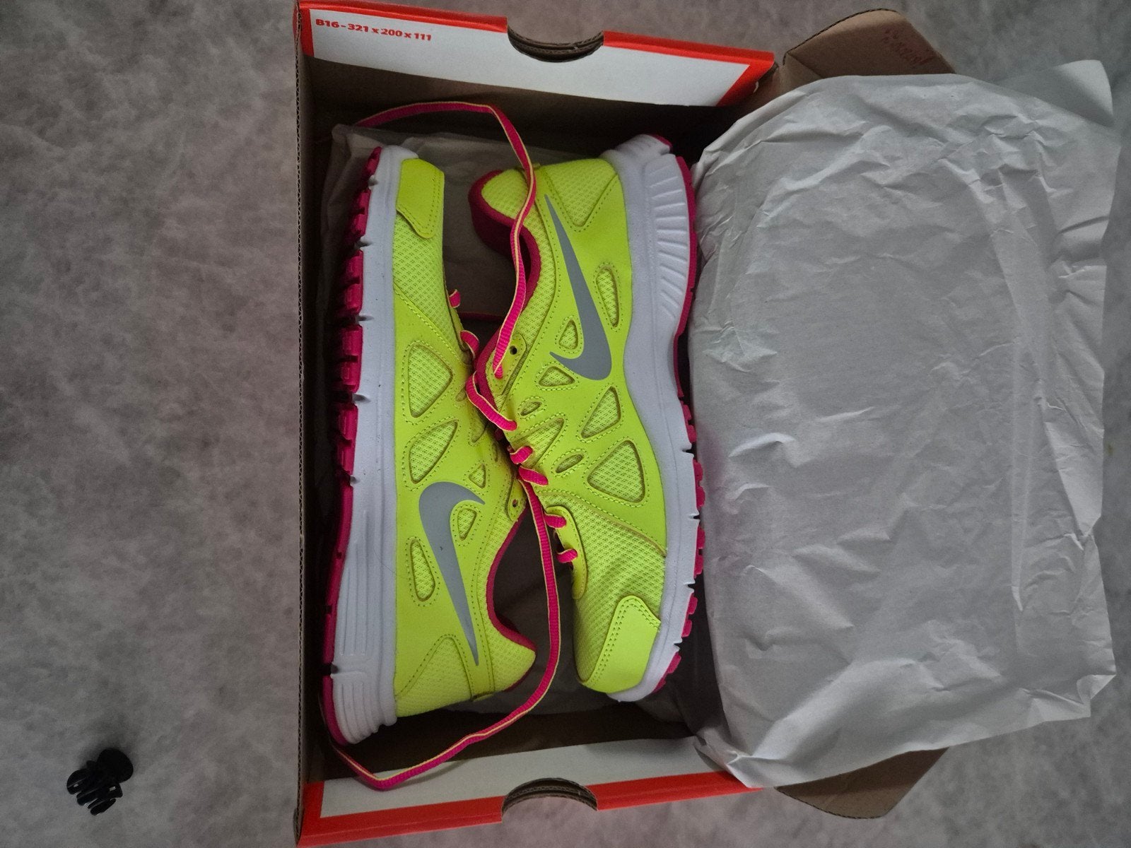 gloednieuwe nike schoenen, Nike, Nieuw, Ophalen of Verzenden, Sneakers of Gympen