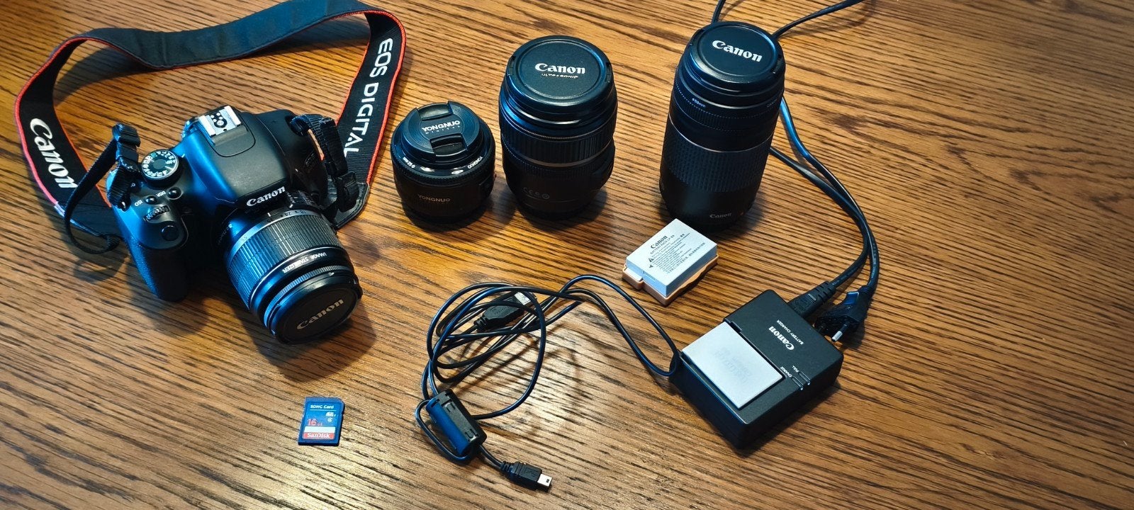 Canon EOS 600D Spiegelreflexcamera met veel extra's, Ophalen, Gebruikt, Spiegelreflex, Canon