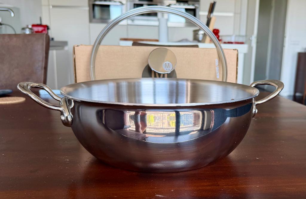 Mauviel pan with glass lid, 28cm, barely used, with box, Verzenden, Aluminium, Zo goed als nieuw, Keramische plaat