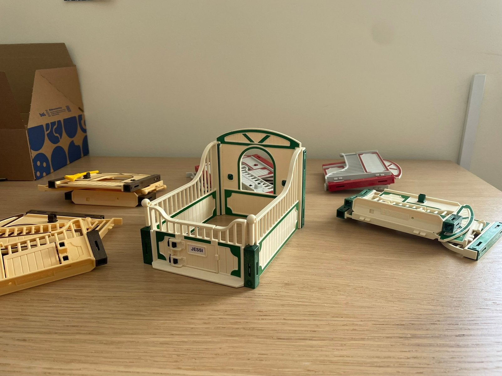 6 Playmobil paardenstallen, Ophalen of Verzenden, Zo goed als nieuw