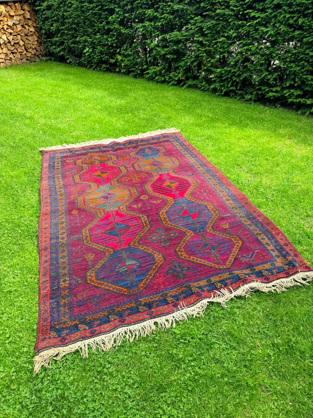 Prachtig vintage grafisch kleed antiek unieke kleuren paars, Gebruikt, 100 tot 150 cm, 200 cm of meer, Overige kleuren