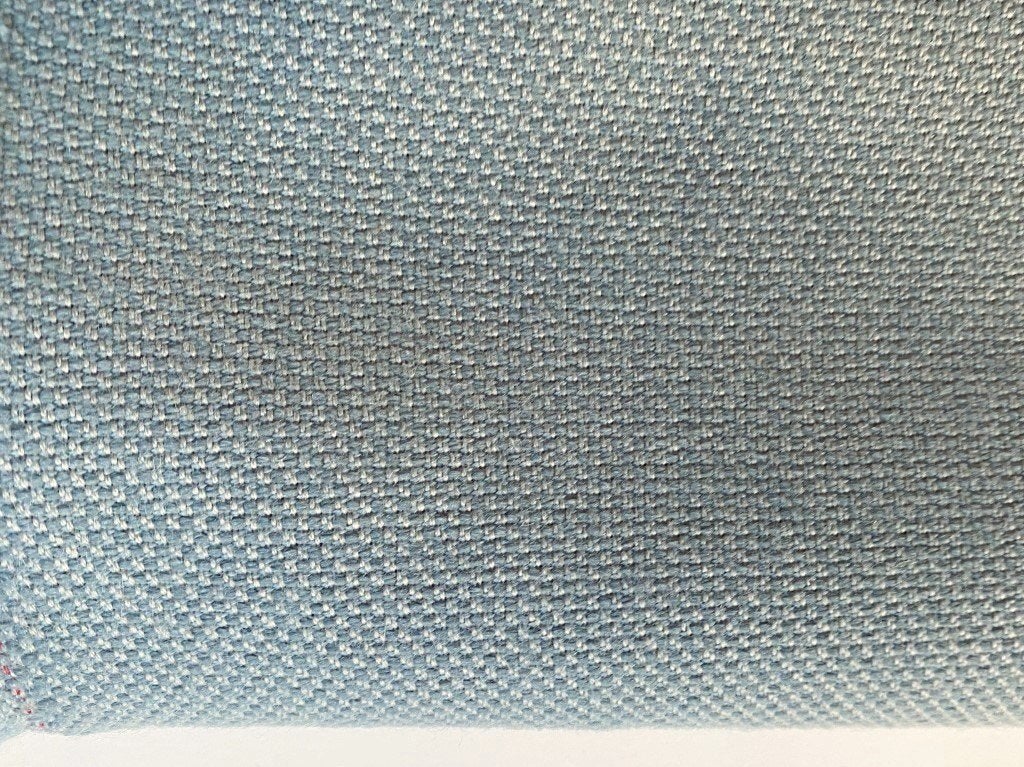 De Ploeg Fezwool 04 lichtblauw+lichtgrijs restant meubelstof, Wol, Blauw, 120 cm of meer, Nieuw
