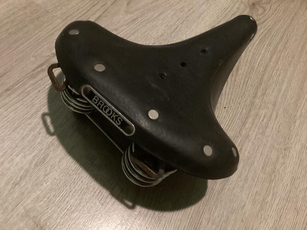Vintage leren BROOKS B66 fiets zadel, Sieraden, Tassen en Uiterlijk, Tassen | Damestassen, Ophalen of Verzenden, Zo goed als nieuw