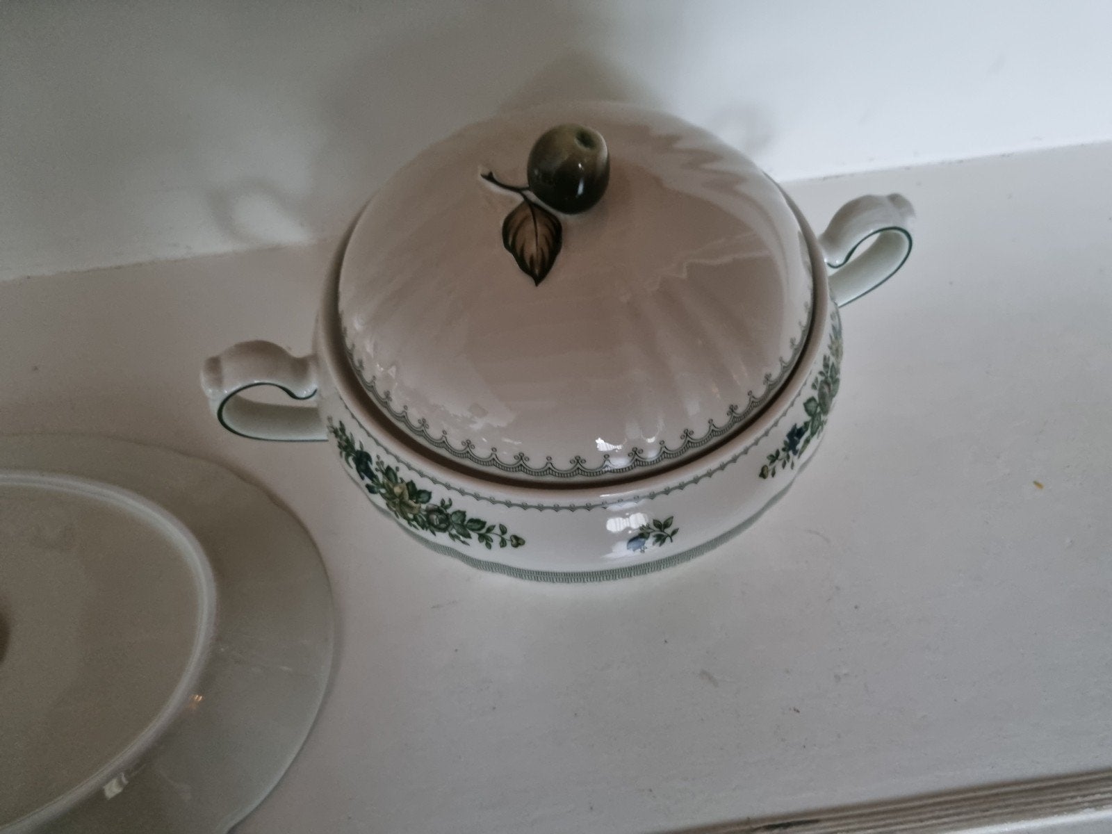 Hutschenreuther Servies Manderley - 40-delig, Ophalen, Overige merken, Klassiek, Zo goed als nieuw