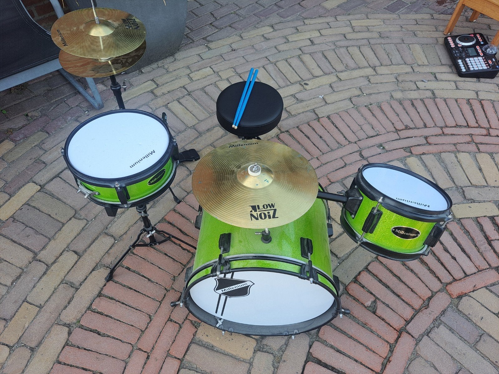Millennium Drumtoestel voor kinderen - Groen, Muziek en Instrumenten, Ophalen of Verzenden, Gebruikt, Overige merken